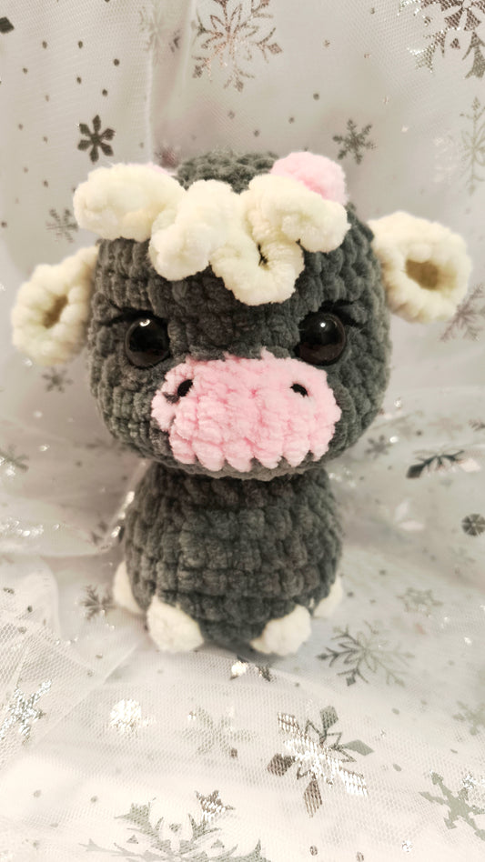 🐮❄️ Highland-Kuh „Ealga“ | Grau Rosa | Irische Winterzeit