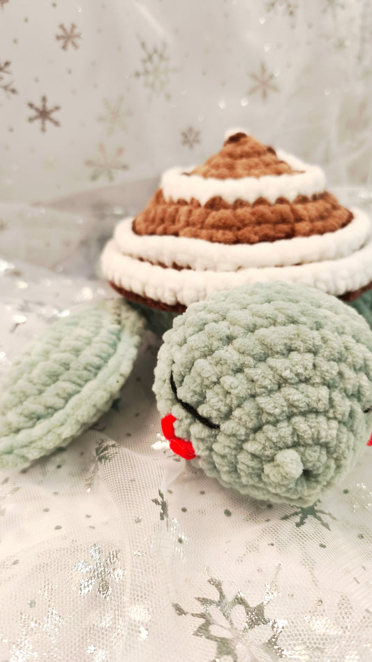 🐢 Zimtschnecken-Schildkröte „Milís“ | Eisgrün | Cozy Winter Edition