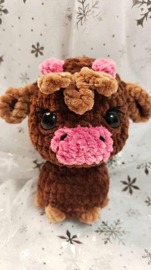 🐮❄️ Highland-Kuh „Ealga“ | Braun Pink | Irische Winterzeit