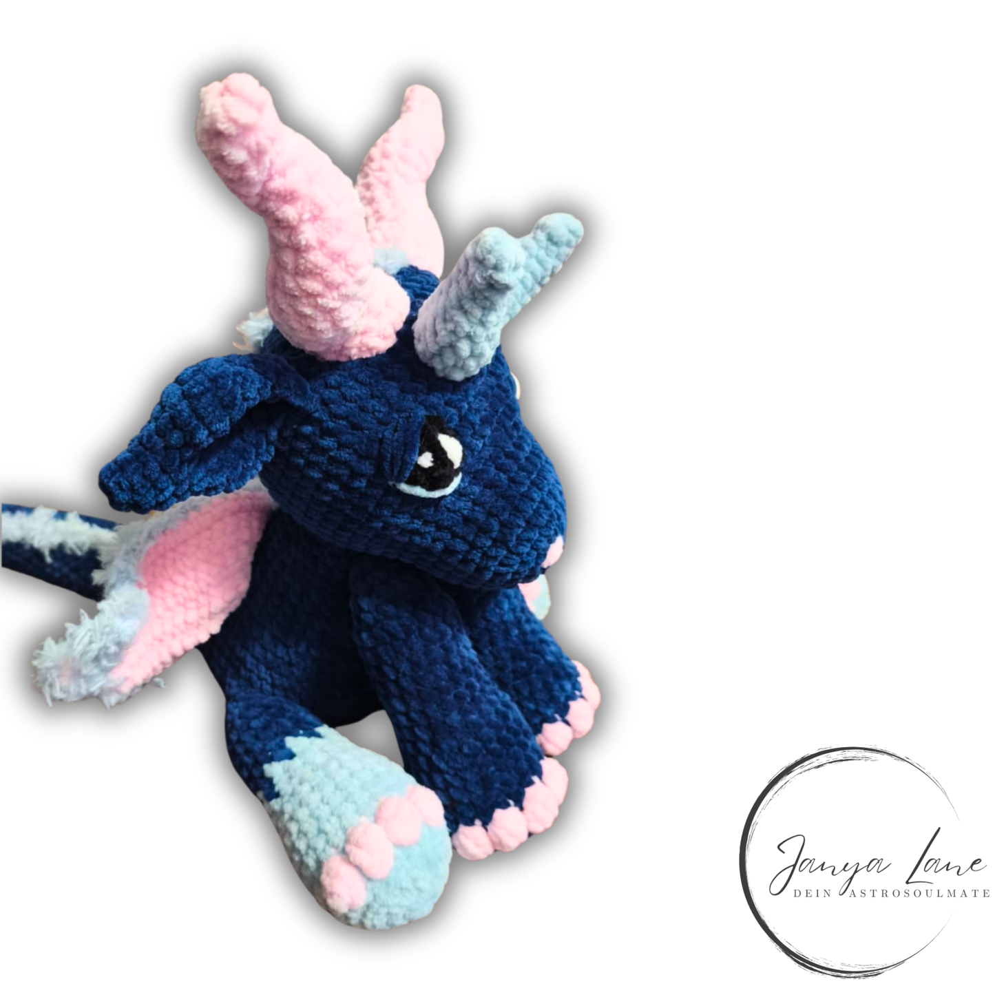 🫐🐉 Winter Blueberry Drache „Myrin“ Hüter der frostigen Beerenwälder