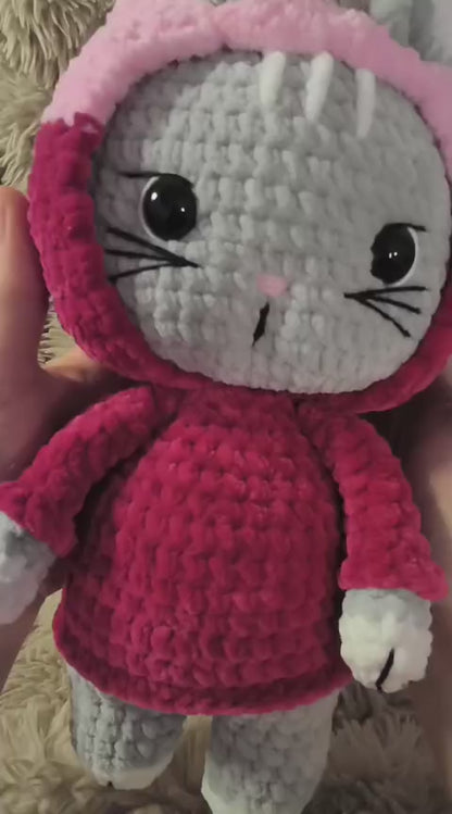 🐱 Hoodie Cat „Aislinn“ in Beere | Rosa | Grau (30 cm)