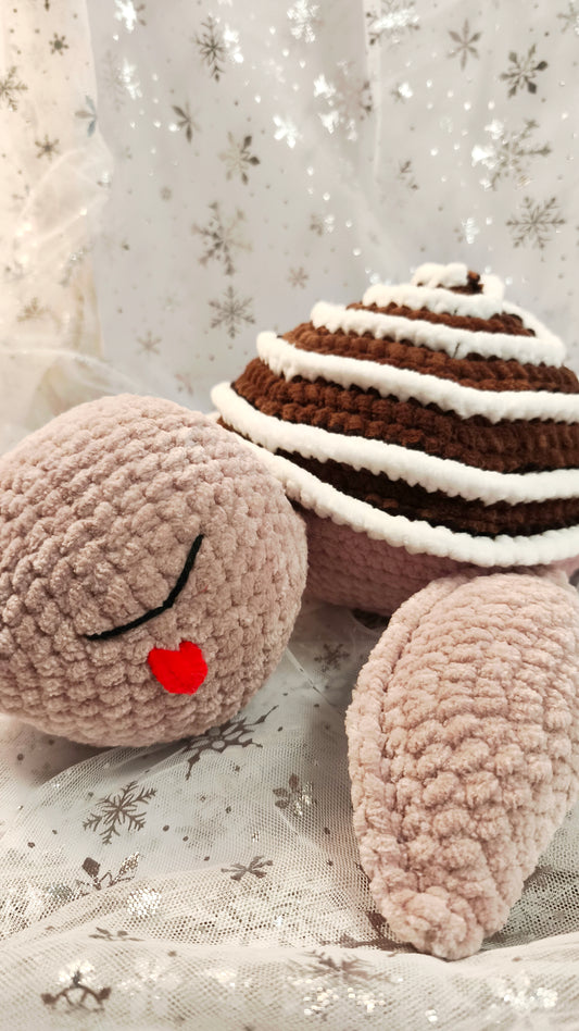 🐢 Zimtschnecken-Schildkröte XL „Milís“ | Altrose | Cozy Winter Edition