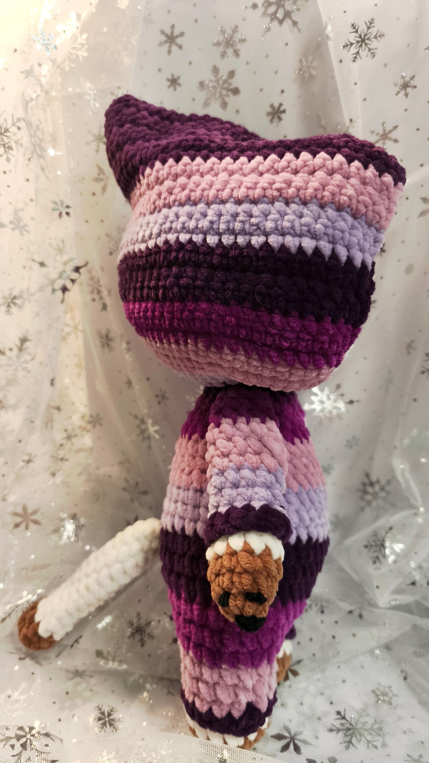 🐱 Onesie Cat „Fiona“  Lilac Töne | Weißes Fell (30 cm)