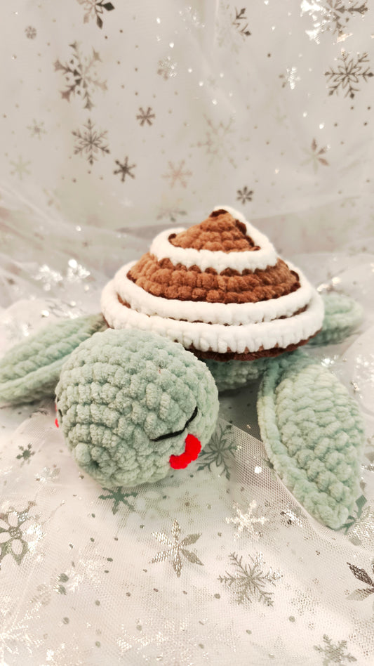 🐢 Zimtschnecken-Schildkröte „Milís“ | Eisgrün | Cozy Winter Edition