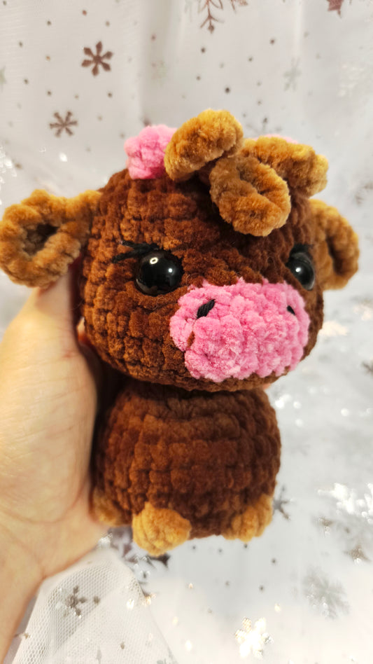 🐮❄️ Highland-Kuh „Ealga“ | Braun Pink | Irische Winterzeit