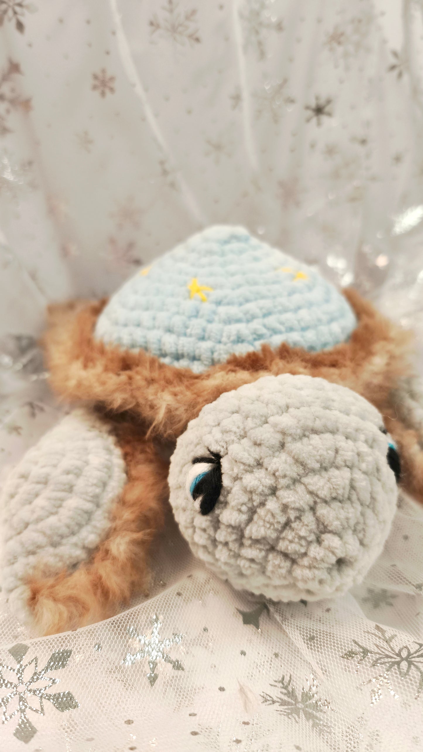 ❄️🐢 Winter Moon & Stars Schildkröte „Eirlys“ | Hellblau